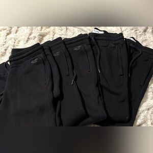 Hollister | Relaxed Fleece Logo Joggers | Feel Good Fleece Joggers | XS | Black